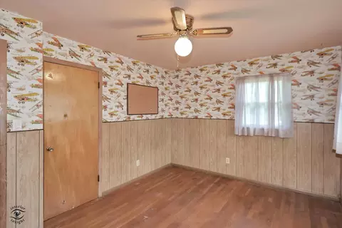 Bedroom - 33 Jan Ave, Kankakee, IL 60901 photo 4 of 5