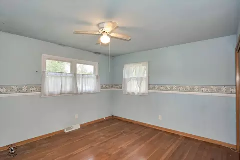 Bedroom - 33 Jan Ave, Kankakee, IL 60901 photo 1 of 5