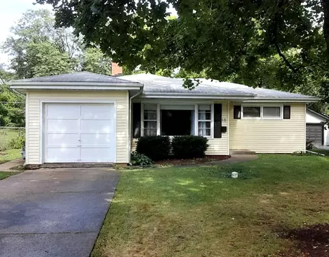 10 4th St, Downers Grove, IL 60515