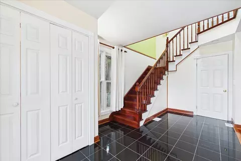 Entry Way - 3604 Meadow Ln, Glenview, IL 60025 photo 1 of 3