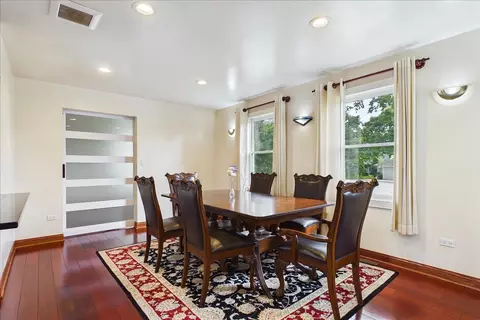 Dining - 3604 Meadow Ln, Glenview, IL 60025 photo 1 of 2