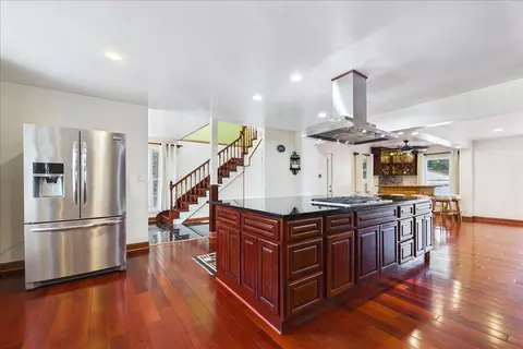 Kitchen - 3604 Meadow Ln, Glenview, IL 60025 photo 2 of 6