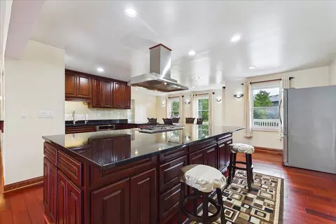 Kitchen - 3604 Meadow Ln, Glenview, IL 60025 photo 5 of 6