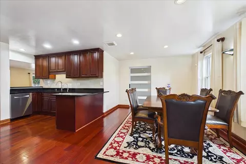Dining - 3604 Meadow Ln, Glenview, IL 60025 photo 2 of 2