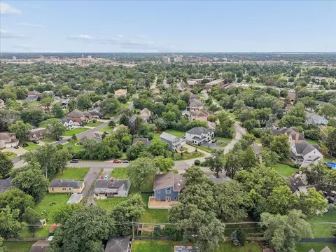 View/Area - 3604 Meadow Ln, Glenview, IL 60025 photo 2 of 2