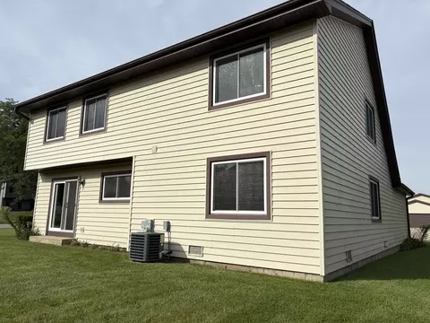 Exterior - Undisclosed, Mchenry, IL 60050 photo 7 of 9