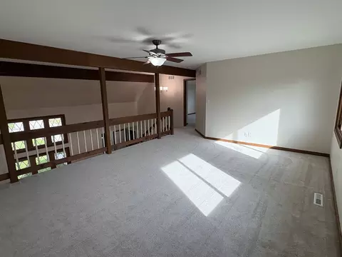 Living - Undisclosed, Mchenry, IL 60050 photo 6 of 8