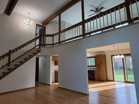 Living - Undisclosed, Mchenry, IL 60050 photo 3 of 8