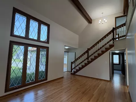 Living - Undisclosed, Mchenry, IL 60050 photo 4 of 8