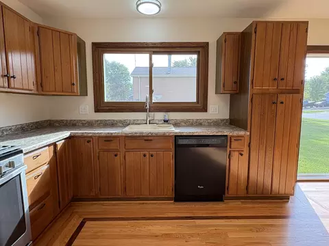 Kitchen - Undisclosed, Mchenry, IL 60050 photo 5 of 5
