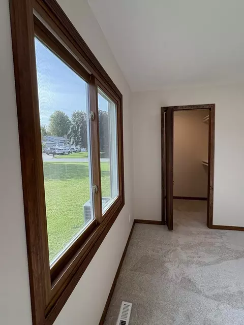 Bedroom - Undisclosed, Mchenry, IL 60050 photo 7 of 9