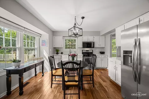 Kitchen - 2303 Riverside Dr, Plainfield, IL 60586 photo 2 of 4