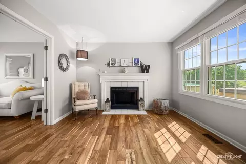 Living - 2303 Riverside Dr, Plainfield, IL 60586 photo 5 of 6