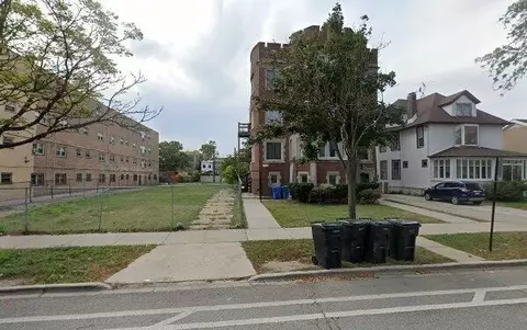Undisclosed, Chicago, IL 60649