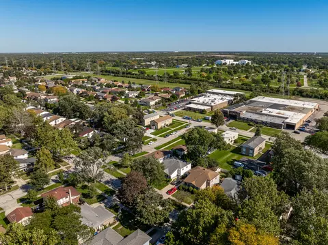 View/Area - 441 N 4th Ave #B, Des Plaines, IL 60016 photo 6 of 7