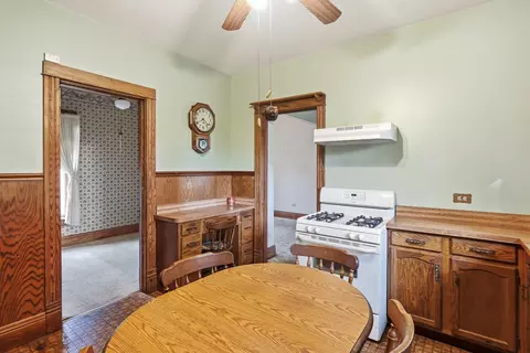 Kitchen - 3446 Florence Ave, Steger, IL 60475 photo 4 of 5
