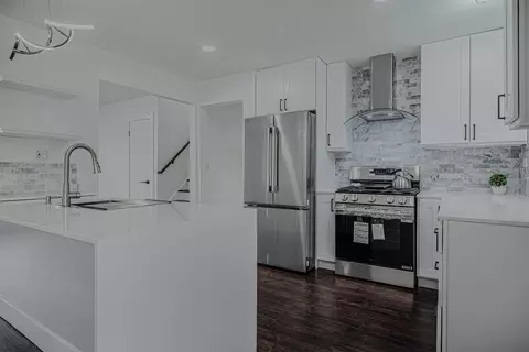 Kitchen - 1321 Marcy Ln, Wheeling, IL 60090 photo 4 of 7