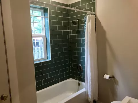 Bath - 401 Oak St, Cedar Point, IL 61316 photo 2 of 2