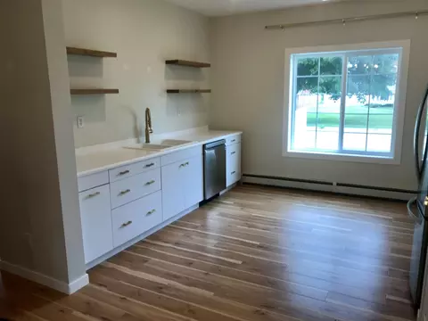 Kitchen - 401 Oak St, Cedar Point, IL 61316 photo 2 of 5