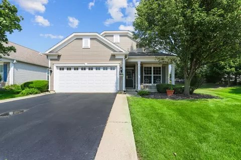 3114 Comstock Ct, Mundelein, IL 60060