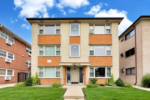 6845 N Northwest Hwy #1E, Chicago, IL 60631