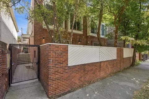 1341 N Wolcott Ave #A, Chicago, IL 60622