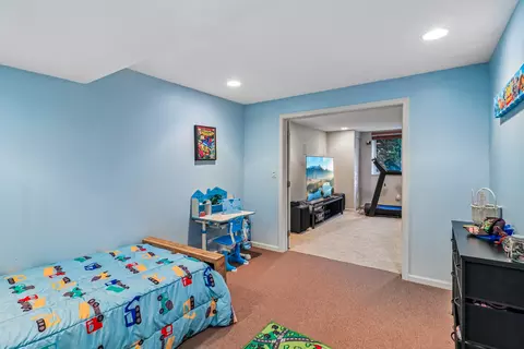 Bedroom - 1 Waterfront Ct, Algonquin, IL 60102 photo 5 of 6