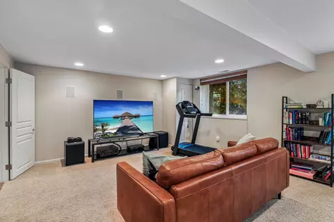 Other - 1 Waterfront Ct, Algonquin, IL 60102 photo 9 of 11