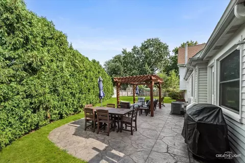 Exterior - 311 Devlin Ct, Naperville, IL 60565 photo 4 of 7