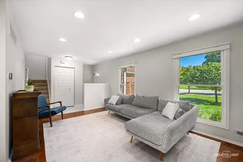 Living - 311 Devlin Ct, Naperville, IL 60565 photo 1 of 5