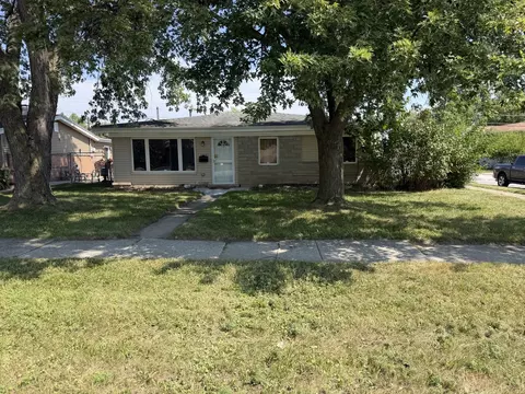 1445 Burnham Ave, Calumet City, IL 60409