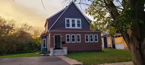 3106 Ezekiel Ave, Zion, IL 60099