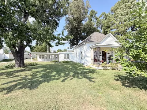 Other - 1300 Grant St, Eldorado, IL 62930 photo 2 of 5