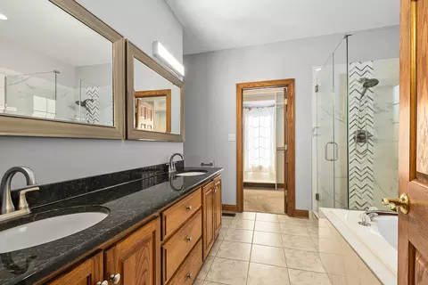 Bath - 7308 Sheffield Ct, Monee, IL 60449 photo 1 of 4
