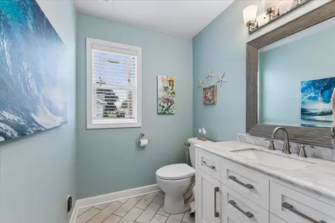 Bath - 1711 Cora St, Crest Hill, IL 60403 photo 2 of 2