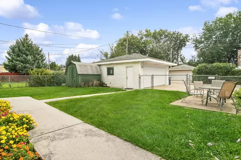 Exterior - 1315 Everett Ave, Des Plaines, IL 60018 photo 5 of 6