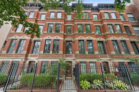 317 W Webster Ave #1, Chicago, IL 60614