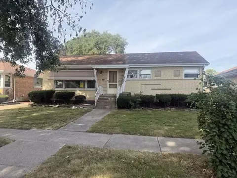 9426 S Avers Ave, Evergreen Park, IL 60805