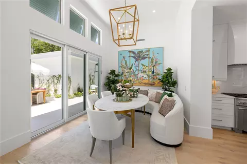 Dining - 757 Broad Ct S, Naples, FL 34102 photo 4 of 4