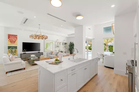 Kitchen - 757 Broad Ct S, Naples, FL 34102 photo 1 of 6