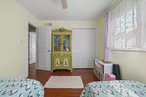 Other - 421 Vassar Ln, Des Plaines, IL 60016 photo 6 of 8