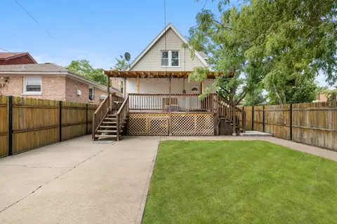 Exterior - 2001 S 19th Ave, Broadview, IL 60155 photo 5 of 11