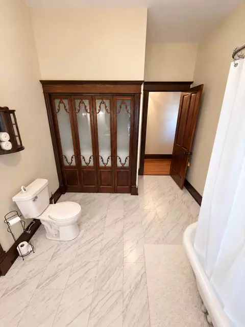 Bath - 202 E 1st St, Homer, IL 61849 photo 4 of 5