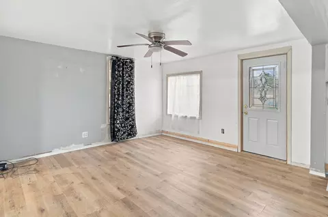 Living - 505 E 4th St, Sterling, IL 61081 photo 2 of 3