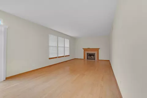 Living - Undisclosed, Plainfield, IL 60586 photo 2 of 4