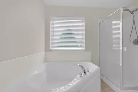 Bath - Undisclosed, Plainfield, IL 60586 photo 4 of 4