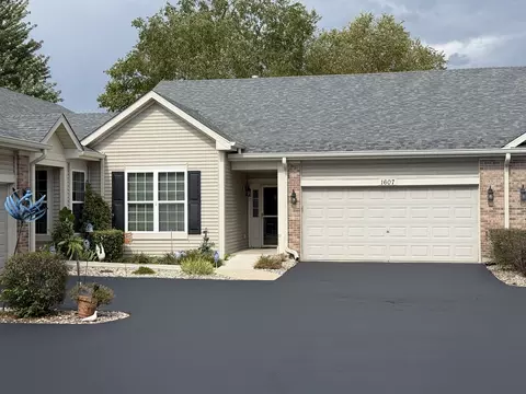 1607 Cadillac Cir, Romeoville, IL 60446