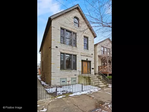 1730 N Wilmot Ave, Chicago, IL 60647