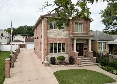 3456 N Pioneer Ave, Chicago, IL 60634