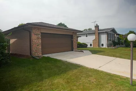 Other - 3103 Smoke Tree Ct, Hazel Crest, IL 60429 photo 1 of 4